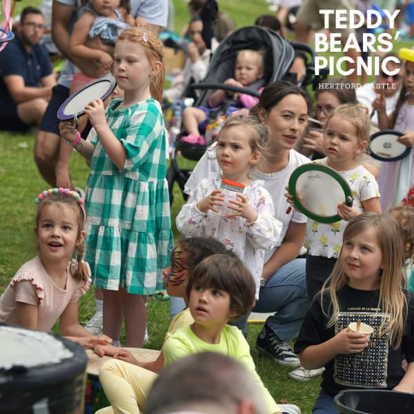 Hertford Castle Teddy Bears Picnic